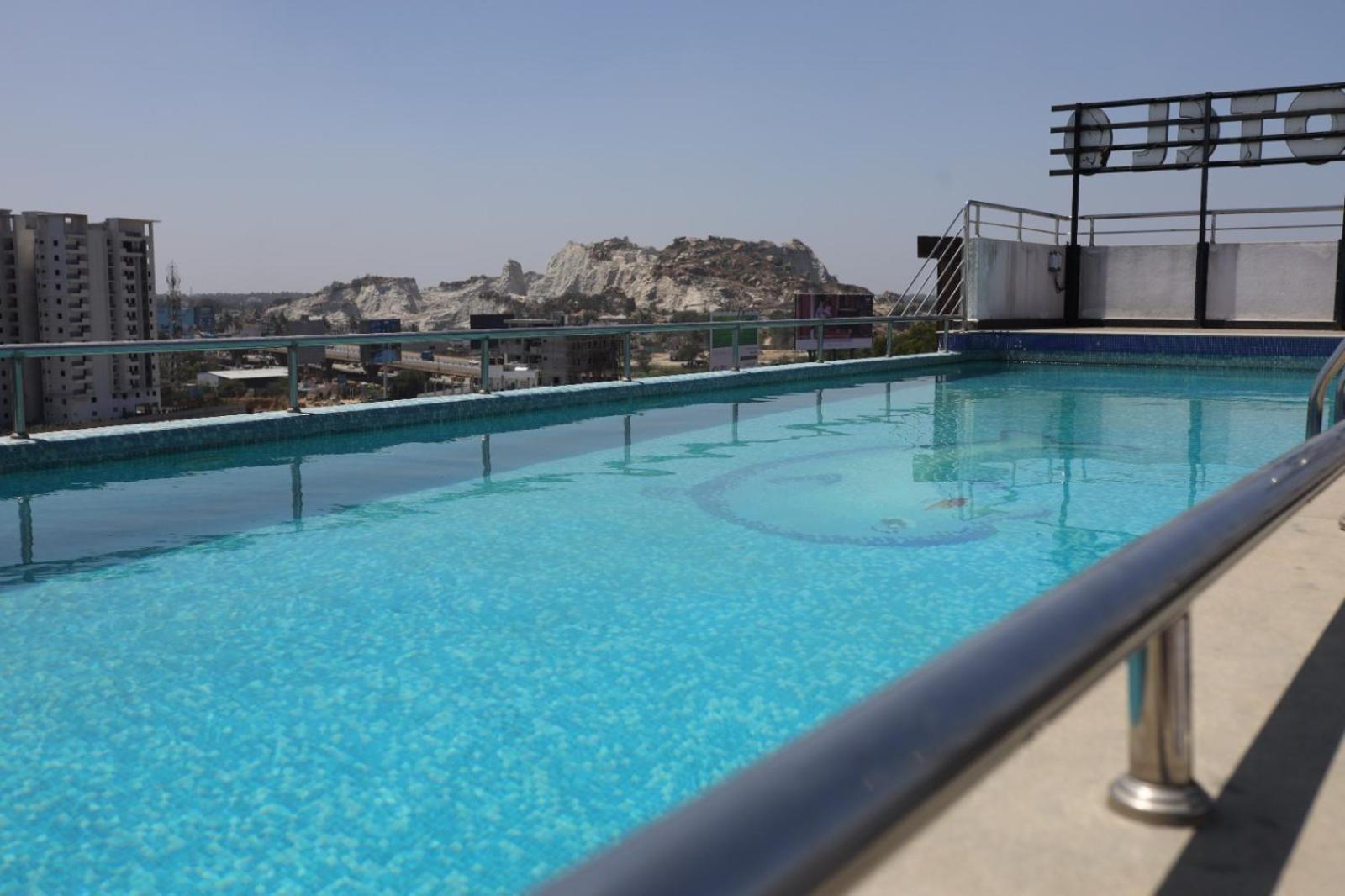 Npg Hotel, Near Kempegowda International Airport Dod Jala Exterior foto